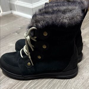 Sorel Black and Gray Fur-Lined Winter Boots